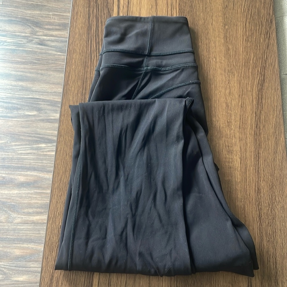 Lululemon Groove Flared Pant, size 4